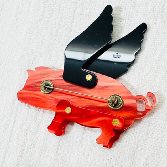 Gucci flying pig brooch - Picture 2 of 3